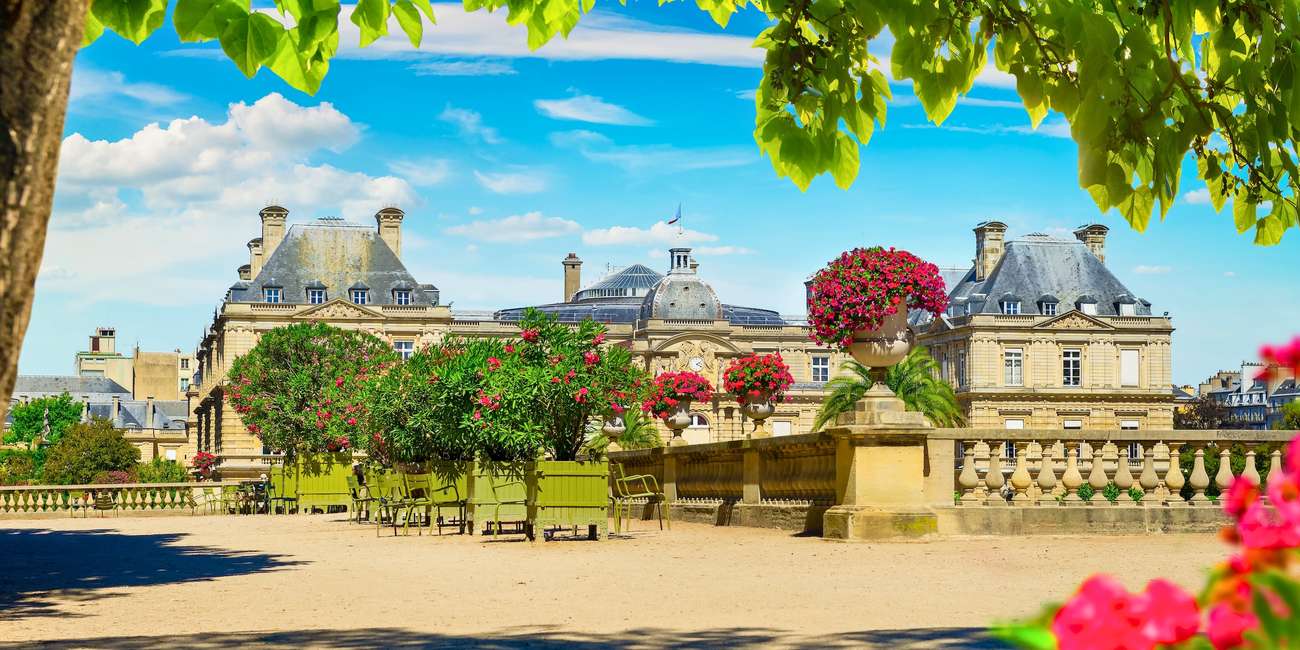 Tours en bus hop-on hop-off à Paris – Monuments emblématiques, vues panoramiques et attractions immanquables en 2025 Tours touristiques en bus à Paris, France – Monuments principaux, attractions célèbres et trésors cachés en 2025